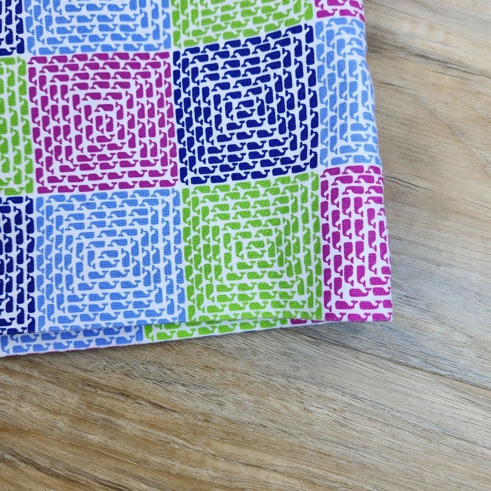 Vineyard Vines Aurora Multicolor Patchwork Whale … - image 5